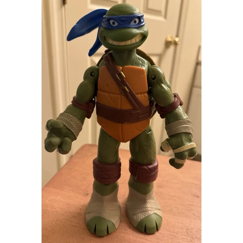 VIACOM 2012 TMNT Teenage Mutant Ninja Turtles Leonardo‎ 11inch no accessories